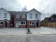 3 Bedroom Semi detached House For Sale In 10a Whitehorse...