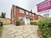 3 Bedroom Semi detached House For Sale In Adswood, Stockport