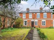 3 Bedroom Semi detached House For Sale In Alton, Hampshire