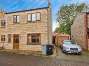3 Bedroom Semi detached House For Sale In Ancaster, Grantham