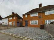 3 Bedroom Semi detached House For Sale In Aylesbury
