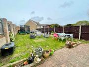 3 bedroom semi detached house for sale in Aylesbury...