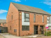 3 Bedroom Semi detached House For Sale In Balby