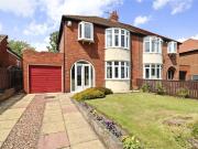 3 bedroom semi detached house for sale in Barnes View,...
