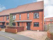 3 Bedroom Semi detached House For Sale In Barnes Village