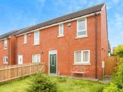 3 Bedroom Semi detached House For Sale In Batley, West...