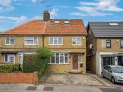 3 bedroom semi detached house for sale in Berry Avenue,...