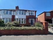 3 bedroom semi detached house for sale in Bournelea...