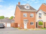 3 bedroom semi detached house for sale in Bradgate...