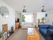 3 bedroom semi detached house for sale in Bramley Garth,...