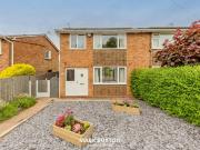 3 bedroom semi detached house for sale in Broadway,...