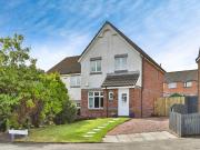 3 bedroom semi detached house for sale in Brookfield...