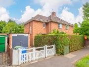 3 bedroom semi detached house for sale in Buckingham...