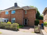 3 bedroom semi detached house for sale in Buckingham...