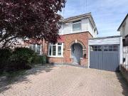 3 bedroom semi detached house for sale in Burford...