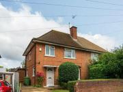 3 Bedroom Semi detached House For Sale In Bushey,...