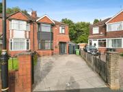 3 bedroom semi detached house for sale in Castleton...