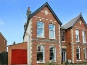 3 Bedroom Semi detached House For Sale In Charlton...