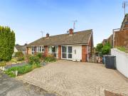 3 bedroom semi detached house for sale in Chatsworth...