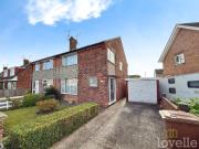 3 bedroom semi detached house for sale in Chestnut Road,...