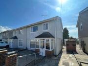 3 Bedroom Semi detached House For Sale In Chigwell, Essex