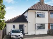 3 bedroom semi detached house for sale in Colchester...