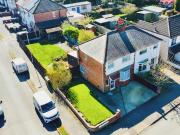 3 bedroom semi detached house for sale in Colindale...