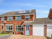 3 Bedroom Semi detached House For Sale In Cranfield,...