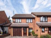3 Bedroom Semi detached House For Sale In Crayford