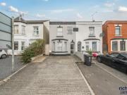 3 bedroom semi detached house for sale in Cricklade...
