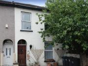 3 Bedroom Semi detached House For Sale In Croydon