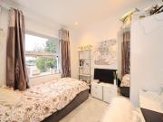 3 bedroom semi detached house for sale in Dellcot Close,...