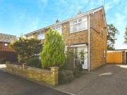 3 bedroom semi detached house for sale in Denholme...