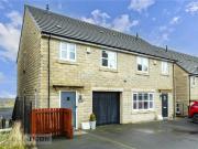 3 bedroom semi detached house for sale in Dryden Way,...