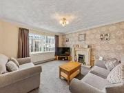 3 Bedroom Semi detached House For Sale In Epping Drive,...