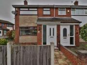 3 bedroom semi detached house for sale in Fieldview...