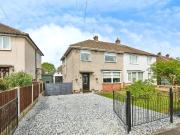 3 bedroom semi detached house for sale in Finchley...