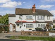 3 bedroom semi detached house for sale in Florian...