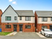 3 bedroom semi detached house for sale in George Steele...