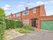 3 bedroom semi detached house for sale in Gloucester...