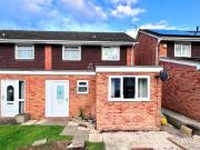3 Bedroom Semi detached House For Sale In Gloucester,...