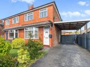 3 bedroom semi detached house for sale in Grantham...