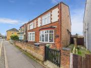 3 bedroom semi detached house for sale in Green Lane,...