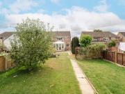 3 bedroom semi detached house for sale in Greenlands...