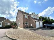 3 Bedroom Semi detached House For Sale In Haddenham