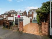 3 bedroom semi detached house for sale in Hansby Close,...