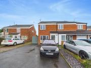 3 bedroom semi detached house for sale in Helford Close,...