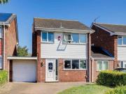 3 Bedroom Semi detached House For Sale In Heron Ridge,...