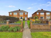 3 bedroom semi detached house for sale in High Road,...