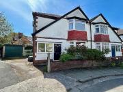 3 bedroom semi detached house for sale in Highcroft...